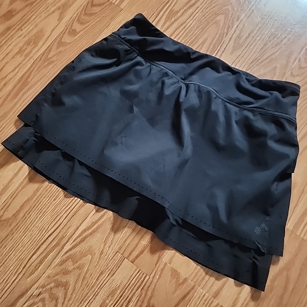 Athleta swagger tier ruffle skort size med